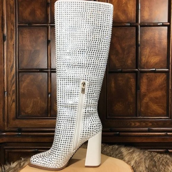 Jessica Simpson Lovelly Embellished Boot White - Picture 8 of 16